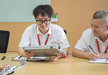 文軒熱能擁有經驗豐富的管理團隊 文軒熱能擁有經驗豐富的管理團隊